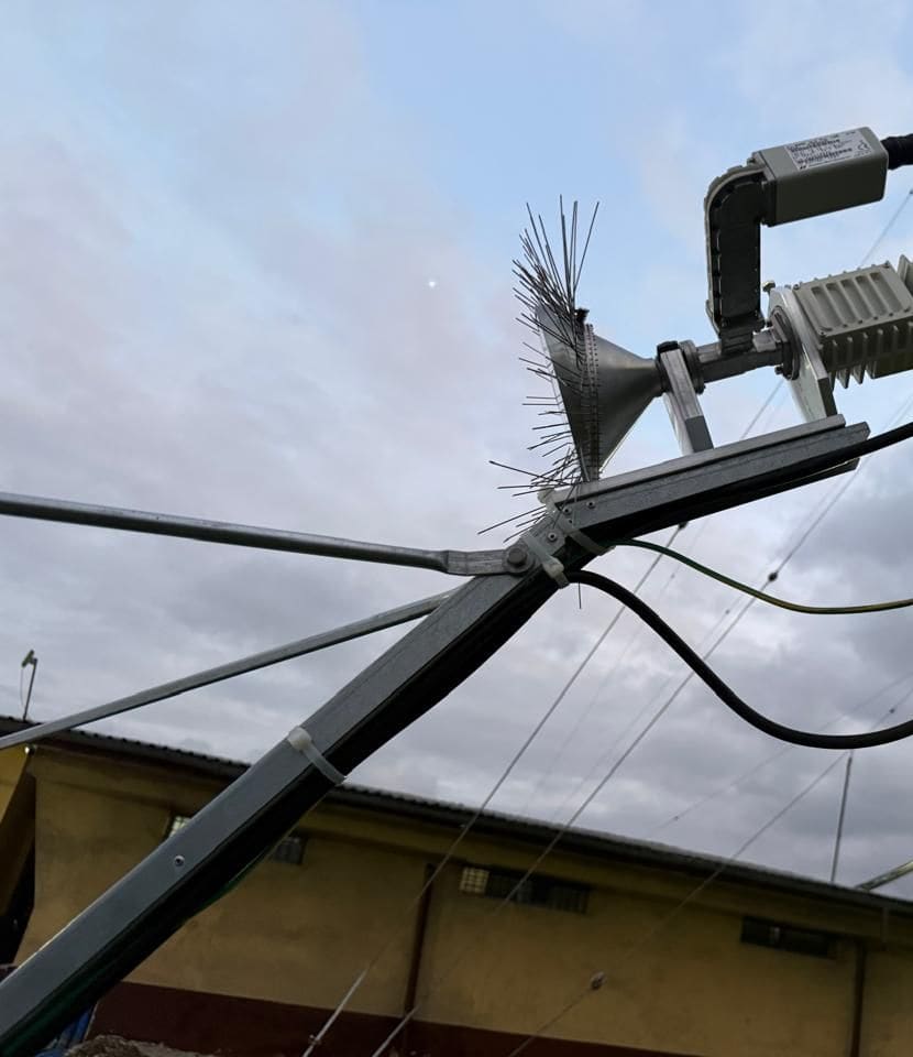 Feed horn, BUC and LNB of a Ku-band antenna with sealed cable connectors, Harbel