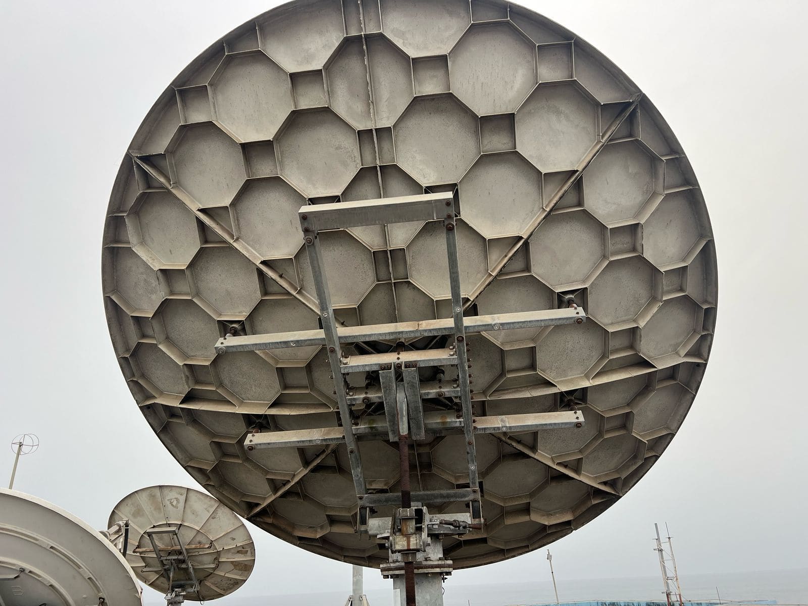 2.4m C-Band antenna on the roof of One UN House, Monrovia, re-pointed to SES4 in February 2025